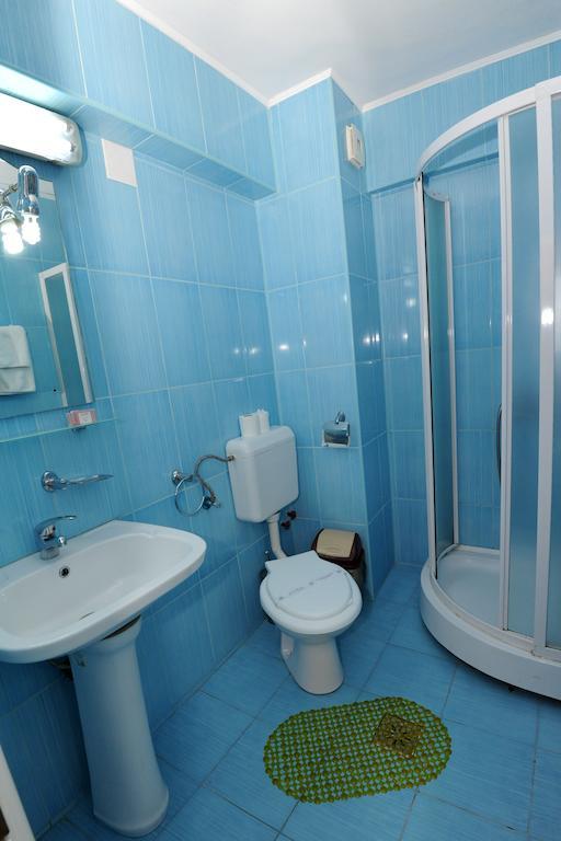 Gura Diham Buşteni Quarto foto